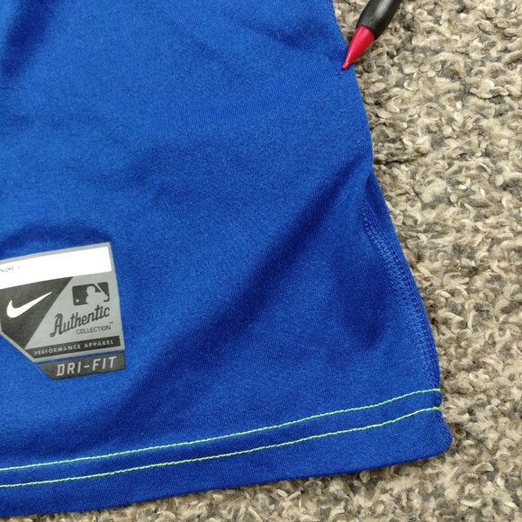 Philadelphia Phillies Shirt Nike Authentic Collection Center Swoosh Mens Medium - Picture 8 of 12